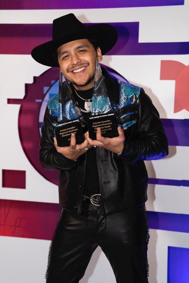 CHRISTIAN NODAL se lleva dos premios Latin American Music Awards