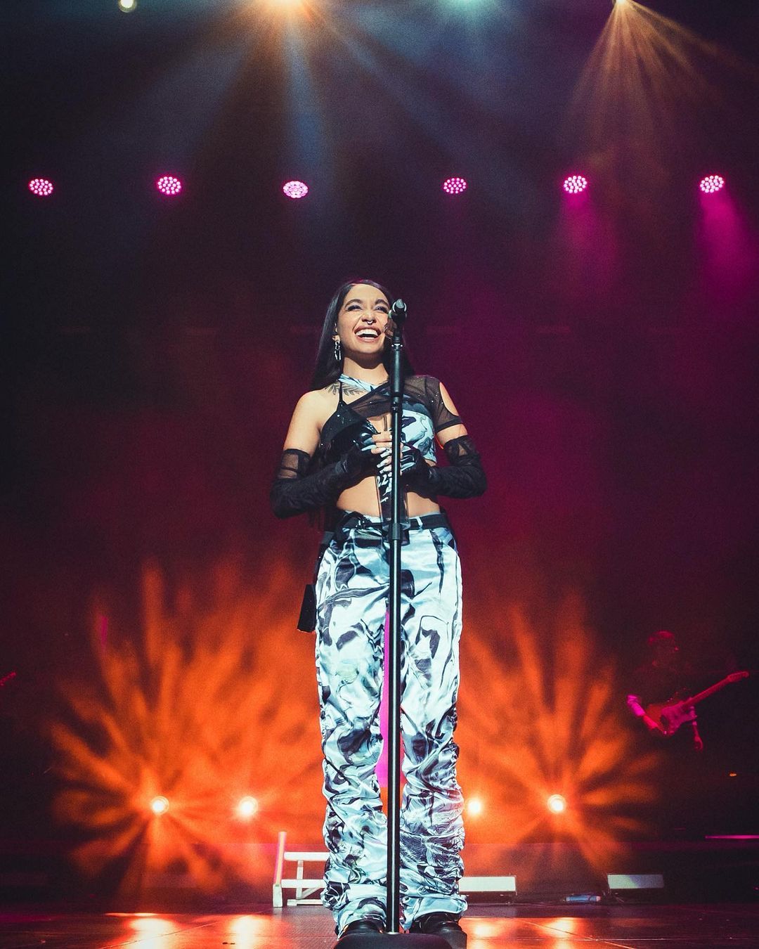 MARÍA BECERRA debuta con su show en Chile