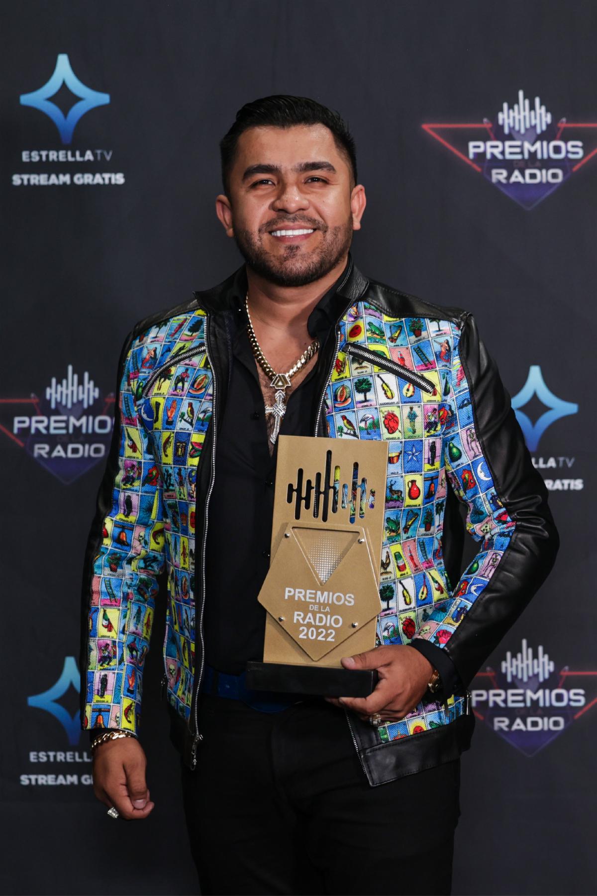 GERARDO DÍAZ y SU GERARQUIA gana su primer Premio De La Radio 2022