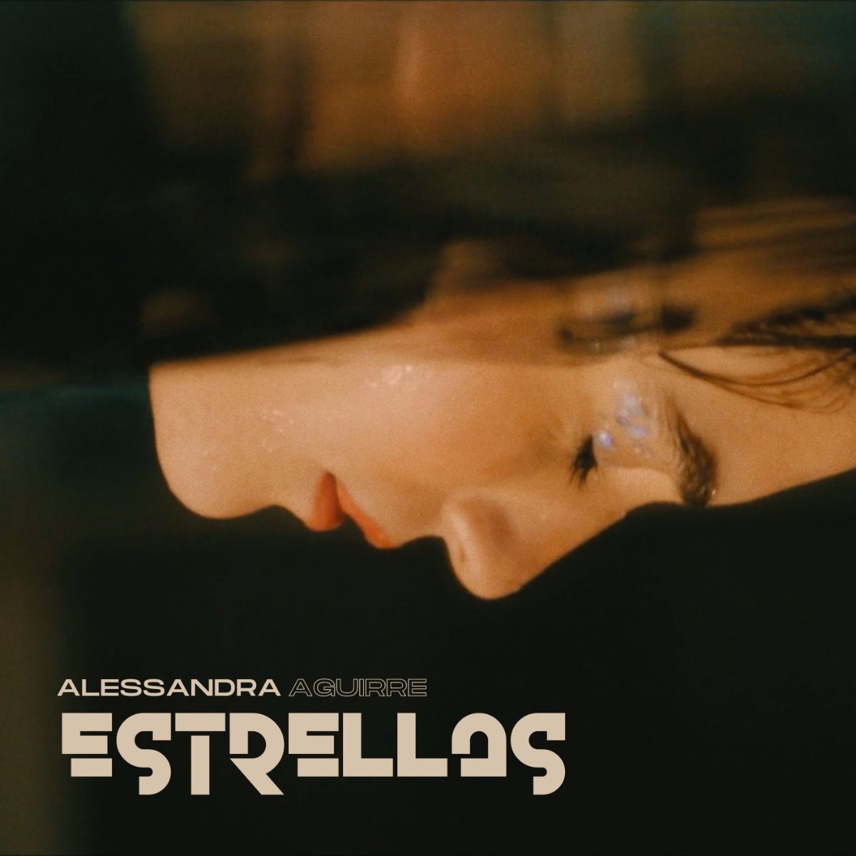 ALESSANDRA AGUIRRE lanza nuevo sencillo “Estrellas”