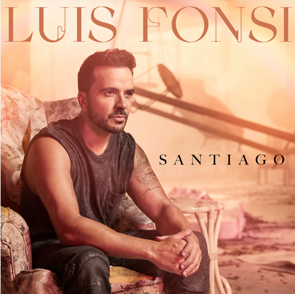 LUIS FONSI lanza nuevo video musical “Santiago”
