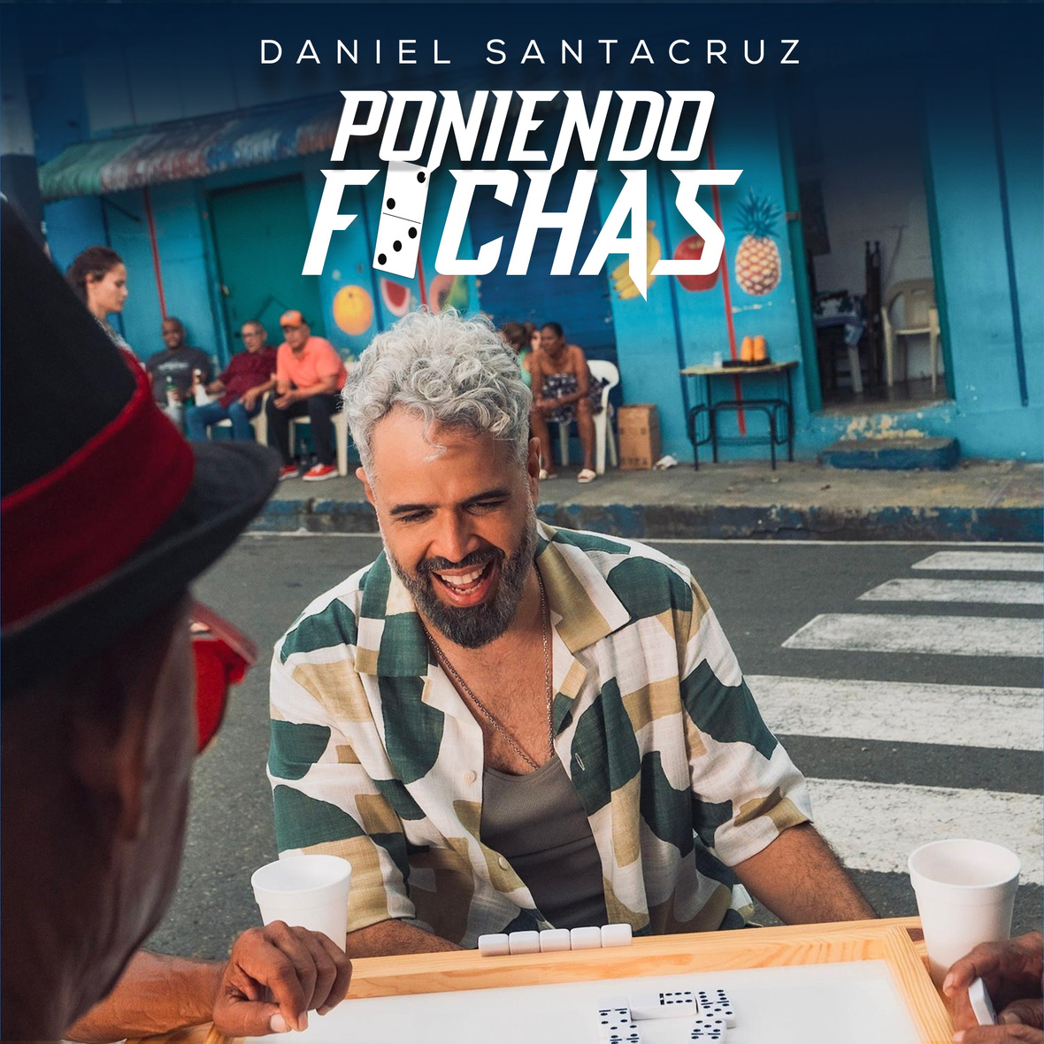 DANIEL SANTACRUZ lanza nuevo sencillo “Poniendo Fichas”