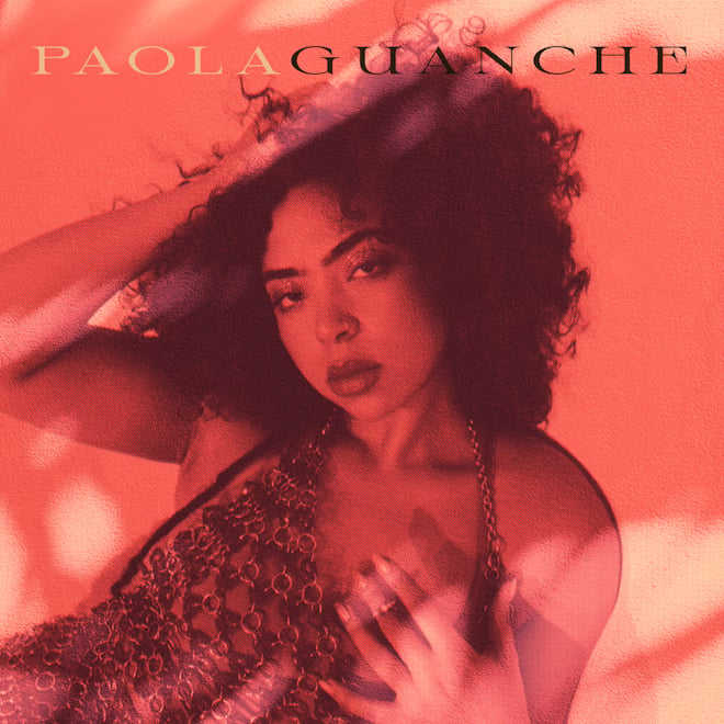 PAOLA GUANCHE lanza dos nuevos sencillos: “Amnesia De Ti” y “Loop”
